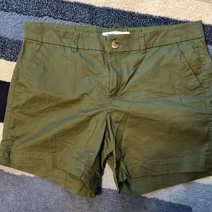 Old navy mid-rise shorts